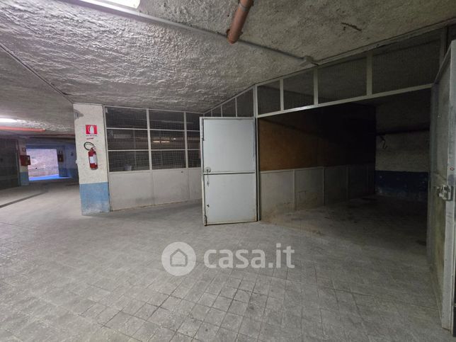 Box/posto auto in residenziale in Via Padre Semeria 128