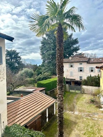 Appartamento in residenziale in Via Sacro Monte