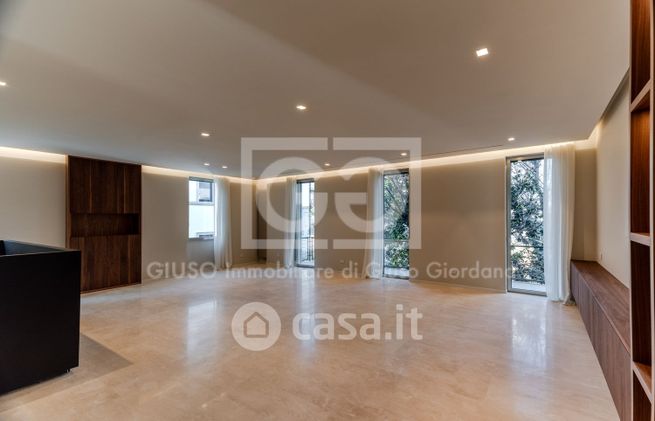 Attico/mansarda in residenziale in Via Borghetto