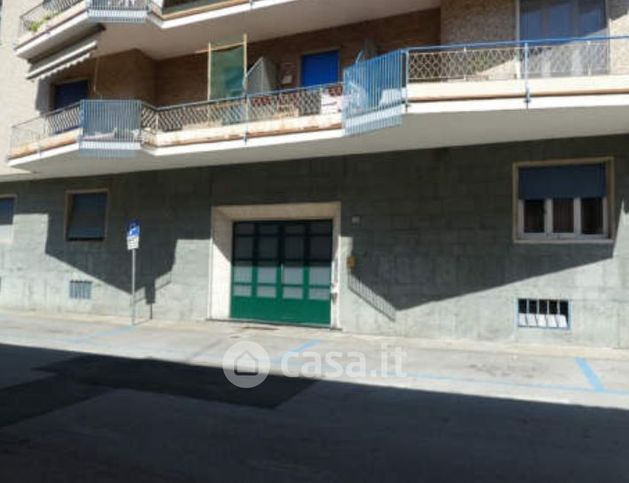Box/posto auto in residenziale in Via San Giorgio 9