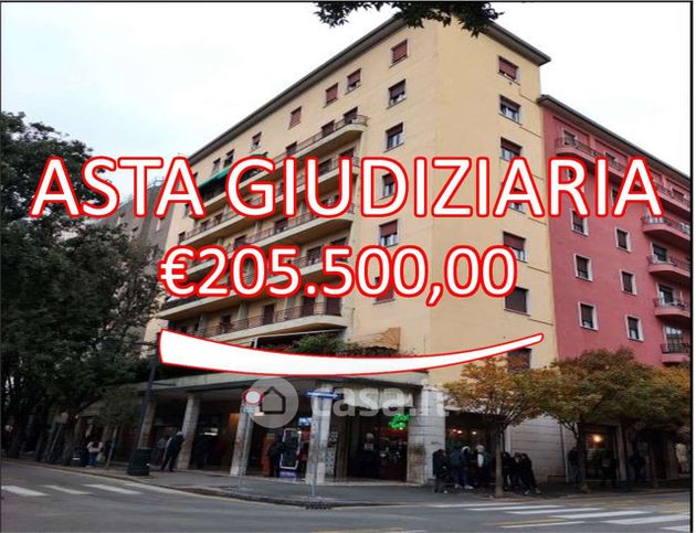 Appartamento in residenziale in Viale della Stazione 33