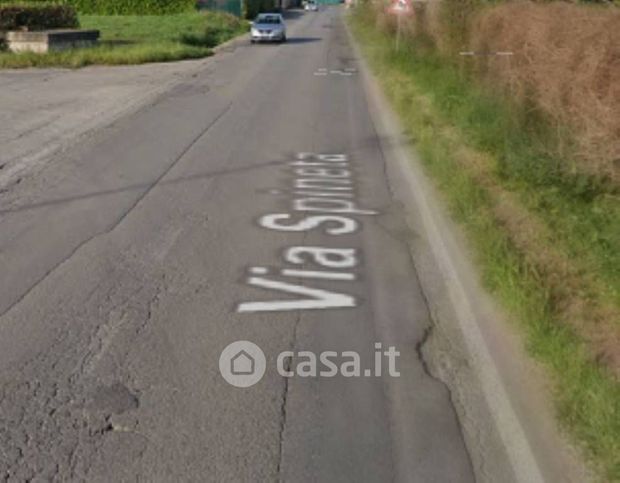 Capannone in commerciale in Via Spineta