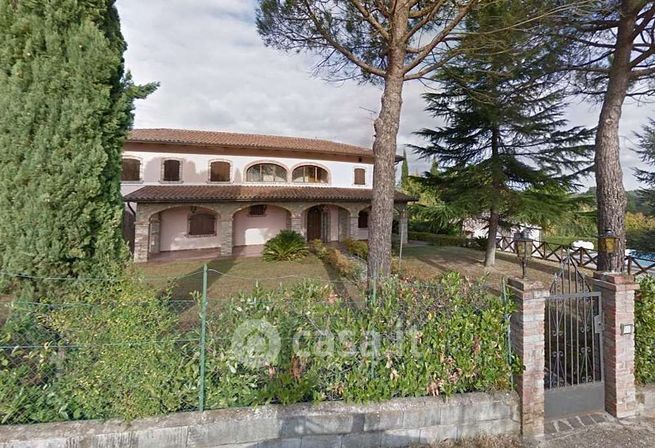 Villa in residenziale in Strada Esterna Comunale Ripabianca in Casalina