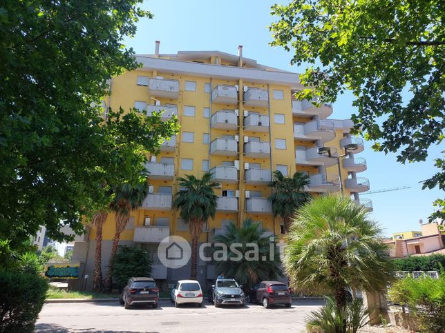 Appartamento in residenziale in Via E. Maiorana 8