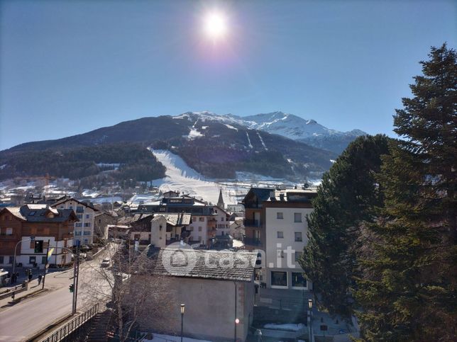 Appartamento in residenziale in Via Stelvio 5
