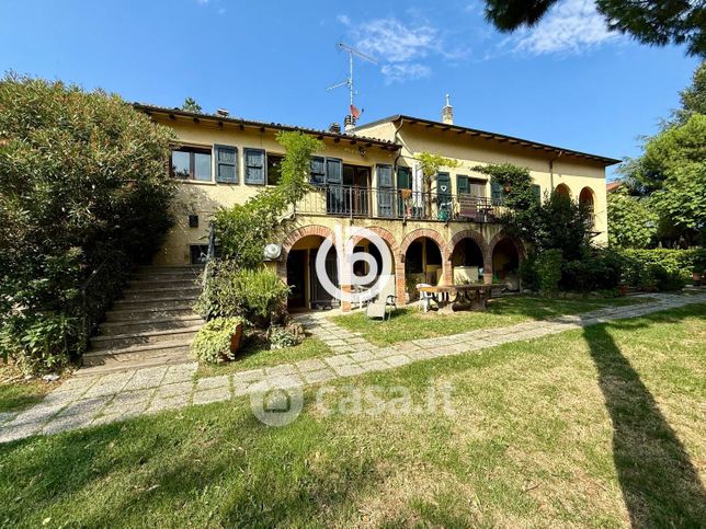 Appartamento in residenziale in Via di Jano 12