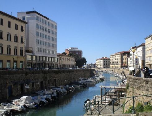 Ufficio in commerciale in Scali Manzoni