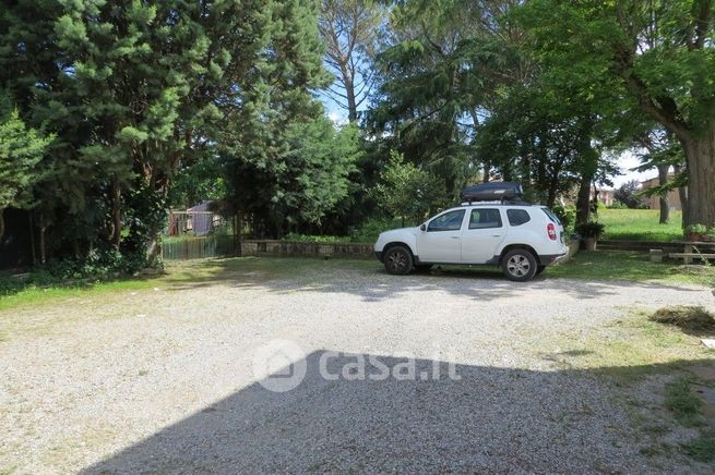 Rustico/casale in residenziale in Viale I' Maggio