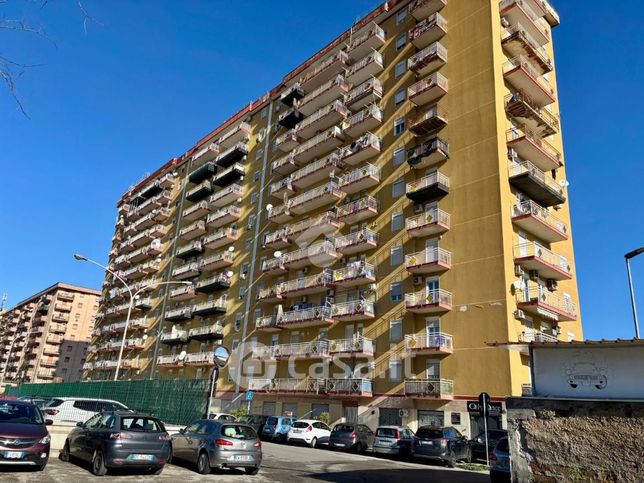 Appartamento in residenziale in Via Francesco Panzera 41