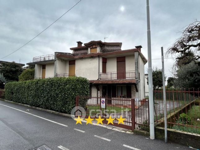 Appartamento in residenziale in Via Alessandro Manzoni