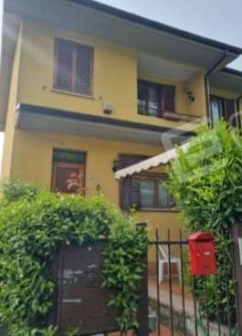 Appartamento in residenziale in Via Anna Frank 26