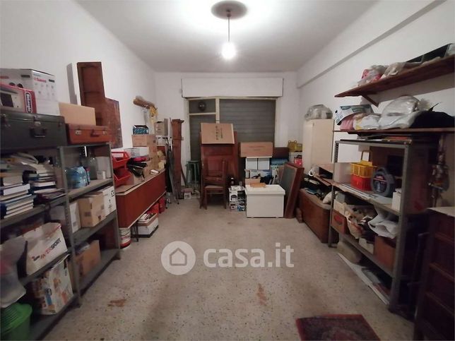 Garage/posto auto in residenziale in Viale Rinascita 25