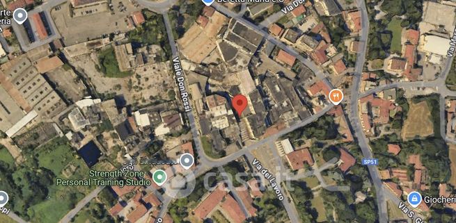 Capannone in commerciale in Via Goffredo Mameli 24