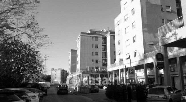 Ufficio in commerciale in 