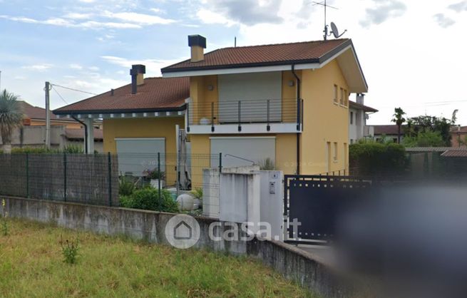 Appartamento in residenziale in Via Attilio Personi