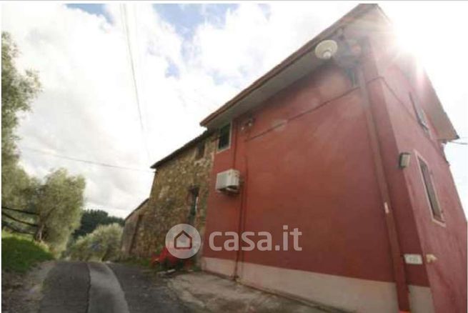 Villetta a schiera in residenziale in Via del Vignone 125