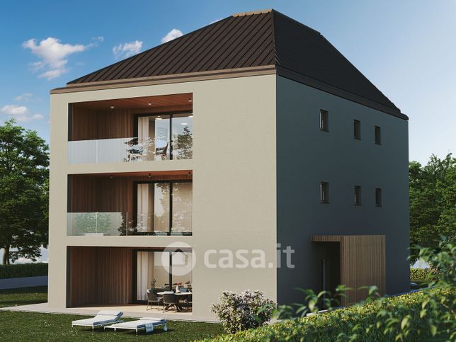 Appartamento in residenziale in Via Alessandro Manzoni 5