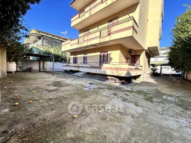 Appartamento in residenziale in Via Giovanni Amendola 52