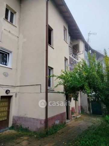 Appartamento in residenziale in Via Rossino Sotto 12