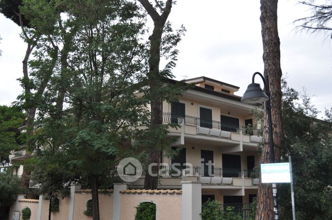 Appartamento in residenziale in Viale I Maggio 150