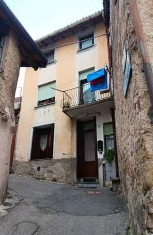 Appartamento in residenziale in Via Rocca 12