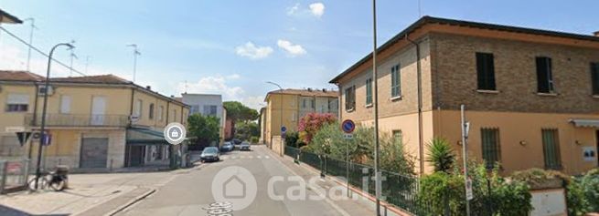 Casa bi/trifamiliare in residenziale in Via Narsete