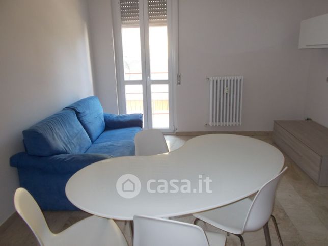 Appartamento in residenziale in Viale 5 Giornate