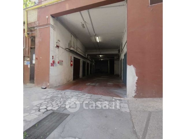 Garage/posto auto in residenziale in Via Virgilio