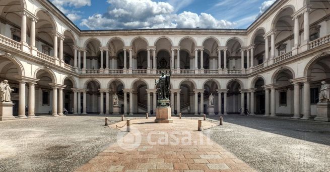 Attico/mansarda in residenziale in Via Montebello