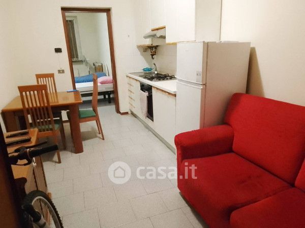 Appartamento in residenziale in Via Scalabrini