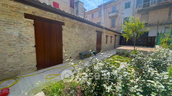 Casa indipendente in residenziale in Via degli Orti