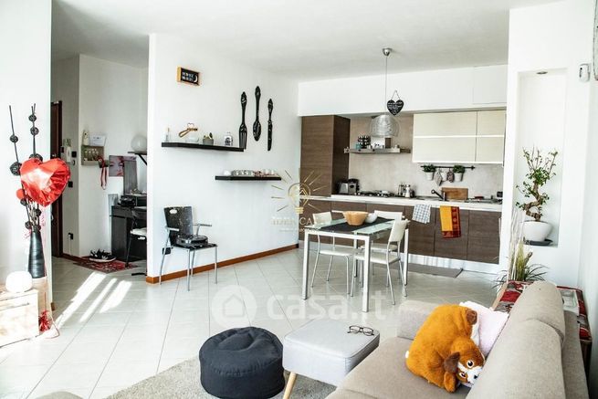 Appartamento in residenziale in Via Lavandaia 47