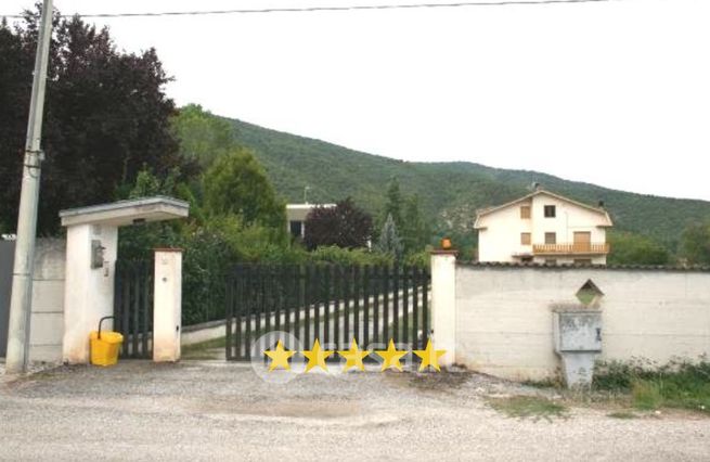 Appartamento in residenziale in Via Albanese