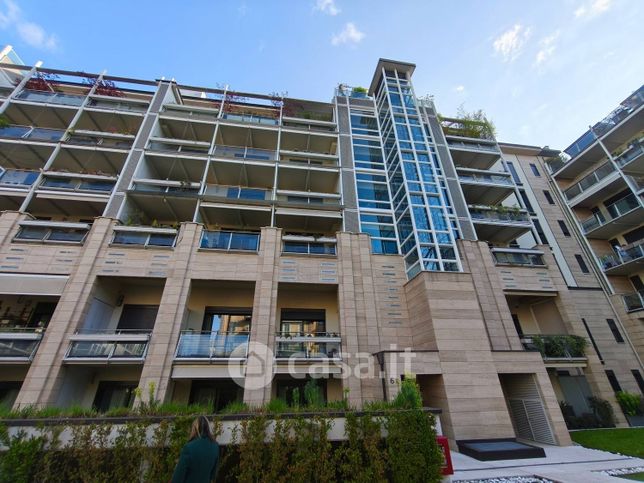 Appartamento in residenziale in Via Martiri della Libertà 6