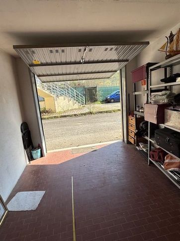 Box/posto auto in residenziale in Via Sandro Pertini 5