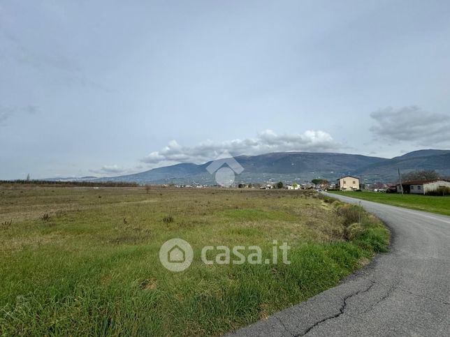 Terreno agricolo in commerciale in 