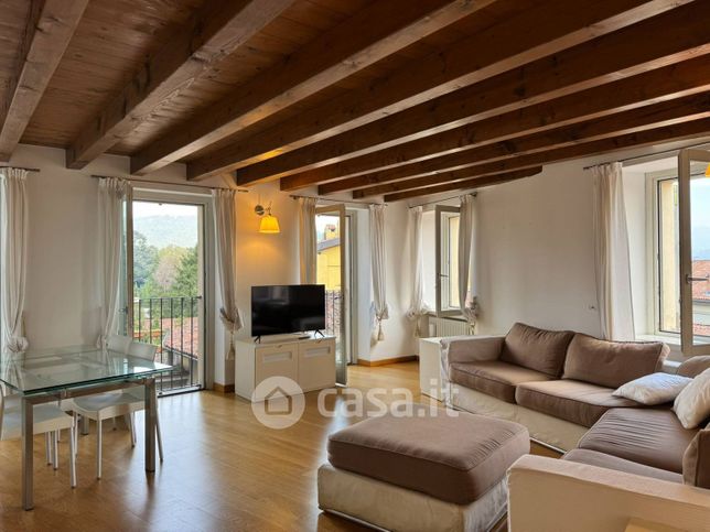 Appartamento in residenziale in Via Pignolo 101