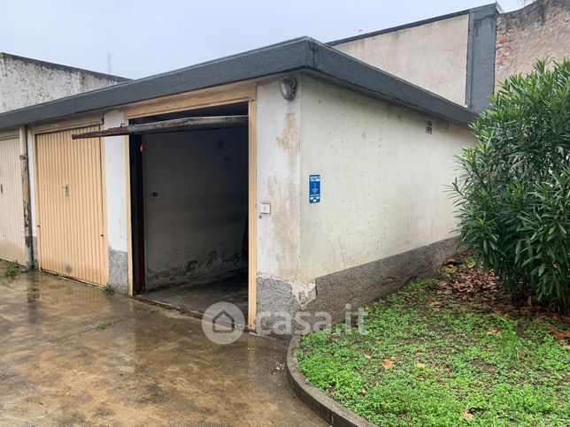 Garage/posto auto in residenziale in Via Privata Treviso 33