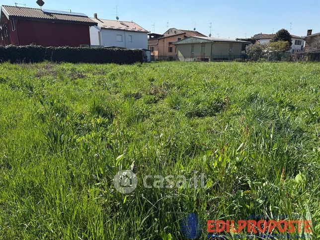 Terreno edificabile in residenziale in Via Piave