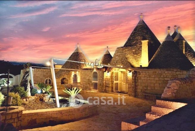 Baita/bungalow/chalet/trullo in residenziale in SP17