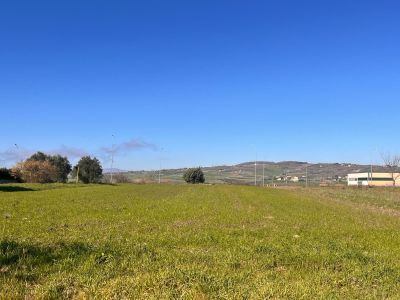 Terreno edificabile in residenziale in Strada nazionale