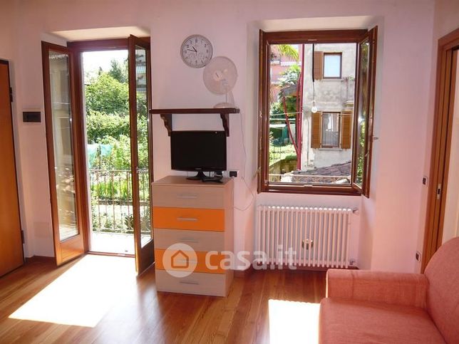 Appartamento in residenziale in Via rosmini 38