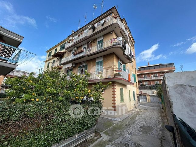 Appartamento in residenziale in Via Luigi Appiani 23