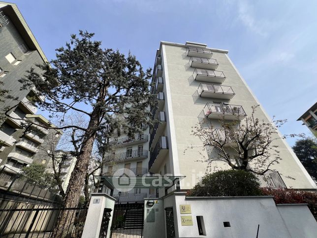 Appartamento in residenziale in Via Carlo Porta 11