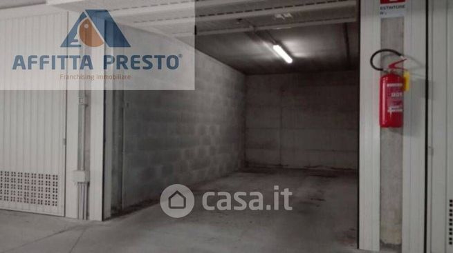 Garage/posto auto in residenziale in Via G. Borgato 1