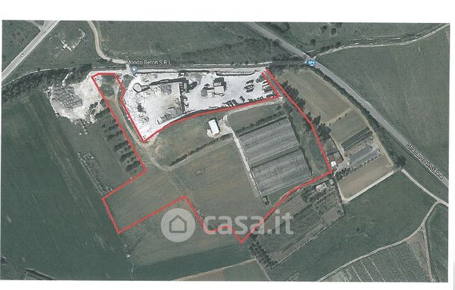 Terreno agricolo in commerciale in Località Magangiosa 3