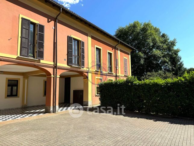 Appartamento in residenziale in Via Ronchetto Fè 10