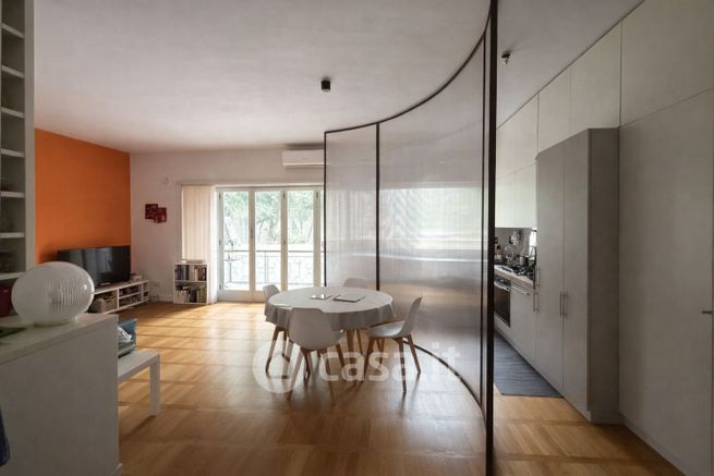 Ufficio in commerciale in Via Sant'Agatone Papa 50