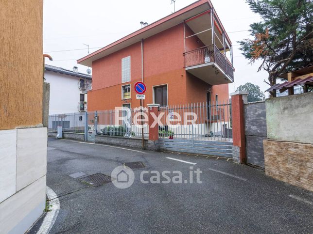 Appartamento in residenziale in Via Monte Abetone 6