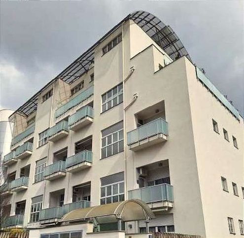 Appartamento in residenziale in Via Luigi Ornato 82